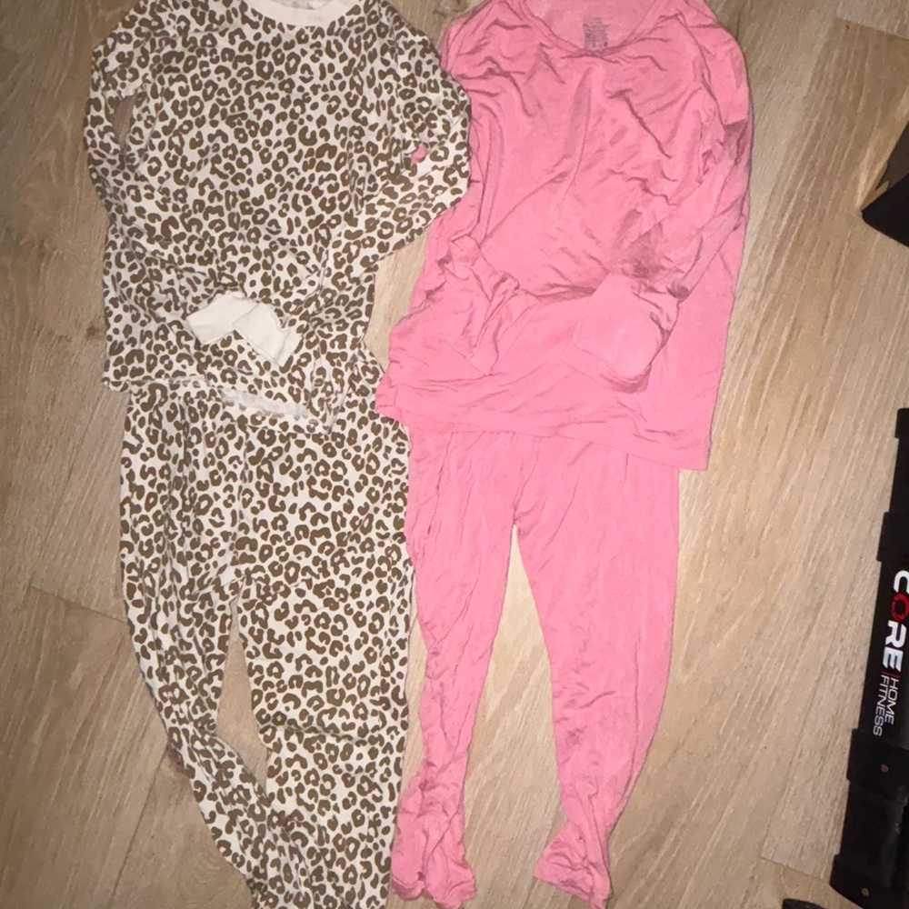 Leopard and bamboo Pink Pajama Set girls sz 6